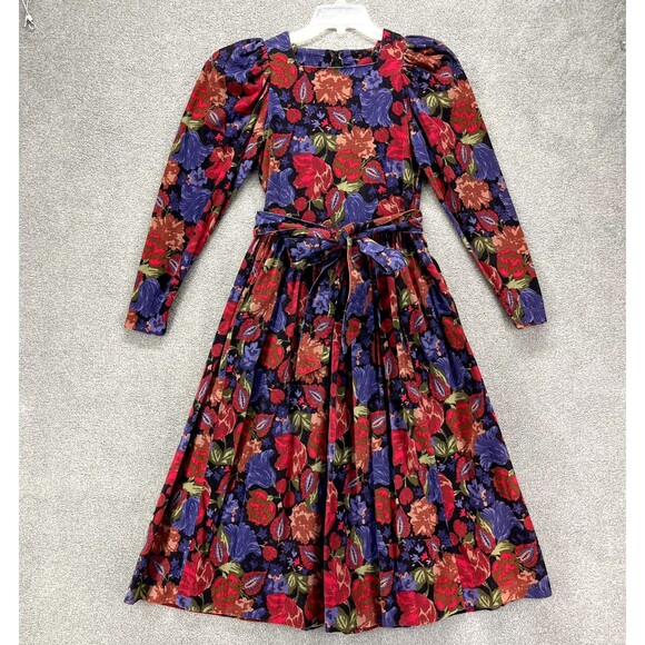VTG Laura Ashley Dress Womens 6 Blue Red Floral Rose Corduroy Cottagecore